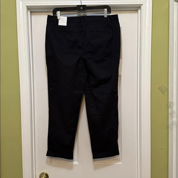 NWT Talbots - Women’s Black Relaxed Chino - 10 - Picture 2 of 6